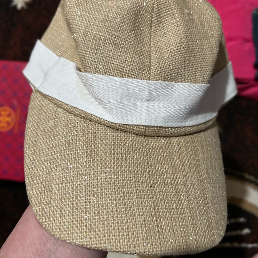 NWT Laundry brand Tan/gold flecked ball / sun cap with White Ribbon Back Bow.